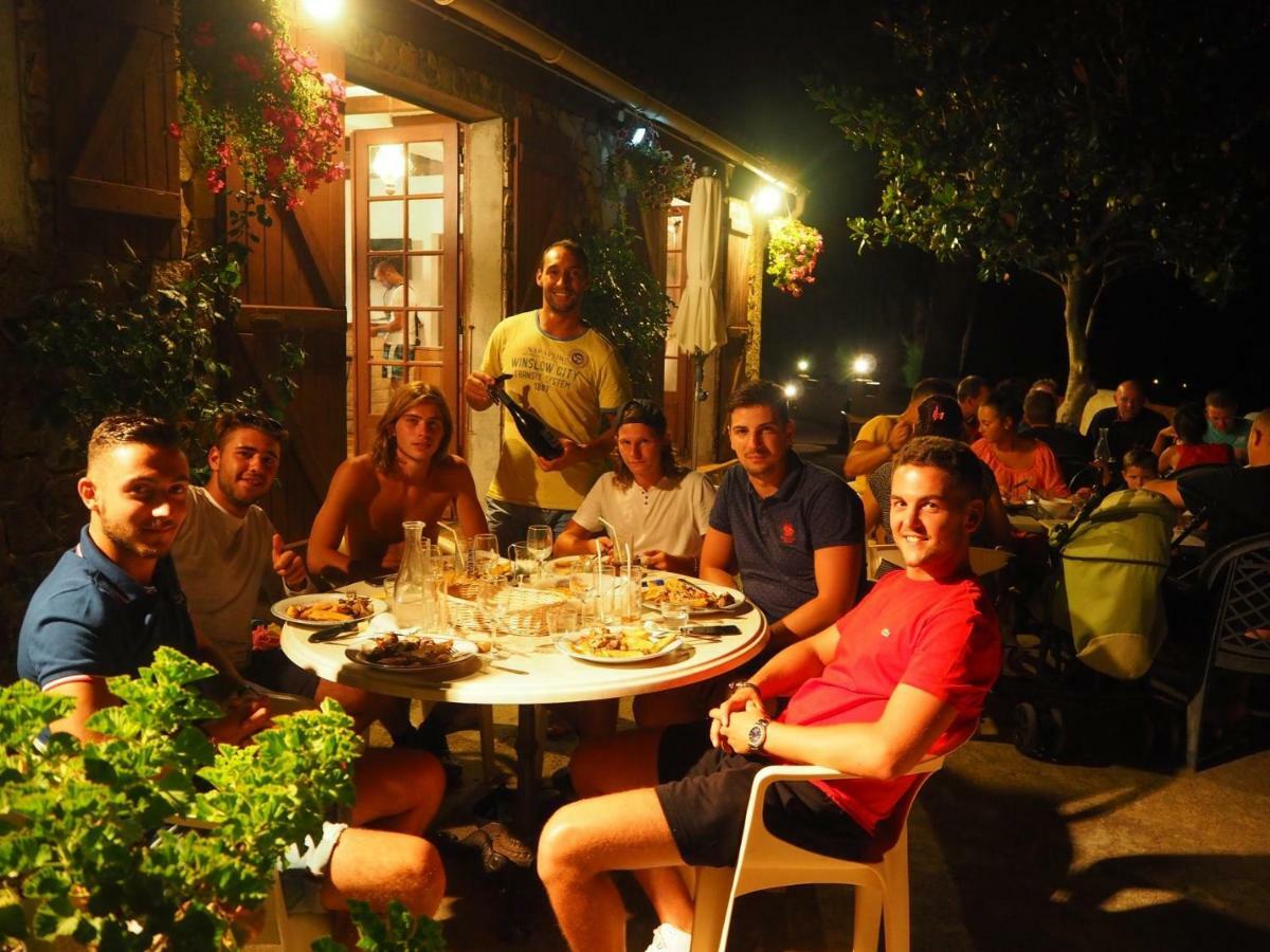 Relais International De La Jeunesse Calvi  Eksteriør bilde